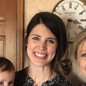 Meet your Posher, Julia